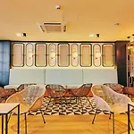 מלון דירות Gloria Izaro Club 4*