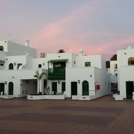 Apart Otel Gloria Izaro Club