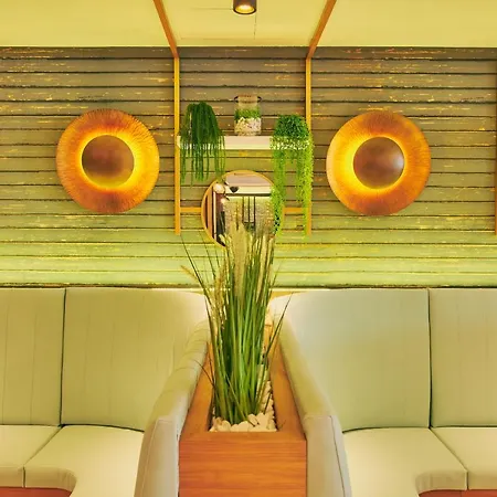 Gloria Izaro Club Aparthotel