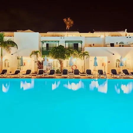 Ξενοδοχείο με διαμερίσματα Gloria Izaro Club