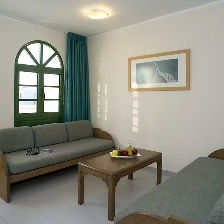 Gloria Izaro Club Aparthotel