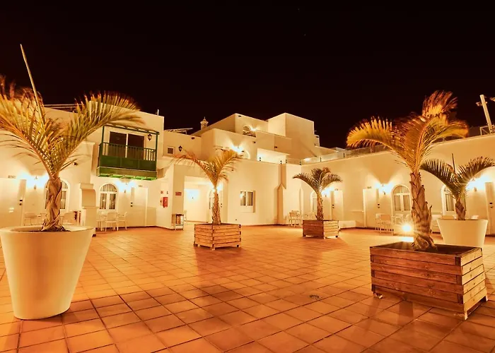 凯莱伊左洛俱乐部酒店 公寓式酒店 4*