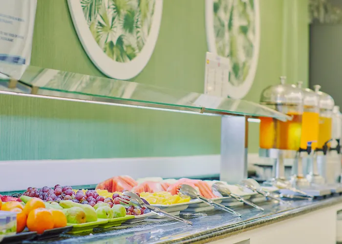 凯莱伊左洛俱乐部酒店 卡门港