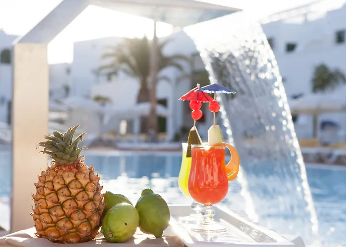 凯莱伊左洛俱乐部酒店 卡门港