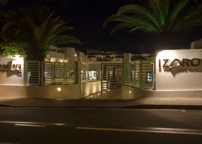 凯莱伊左洛俱乐部酒店