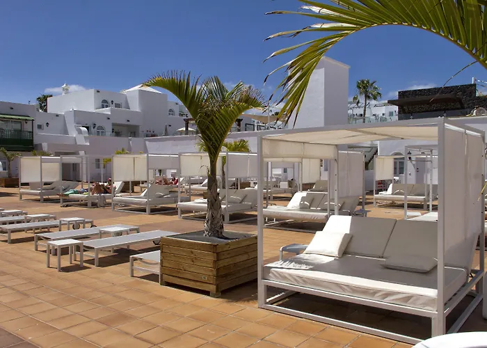 凯莱伊左洛俱乐部酒店